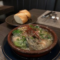 四ツ橋・新町 牡蠣と肉たらしビストロAKIRA - 