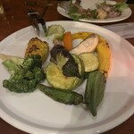 HUG the Kitchen & Wine - 