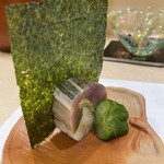 蕎麦割烹  倉田 - 松輪産鯖 押し寿司