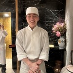 初音鮨 - 10月から若手の握りが始まります！