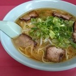 豚平ラーメン - ラーメン（中）