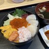 小松水産の海鮮丼