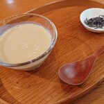 とらや工房 - 豆乳汁粉、1,200円。