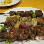 ハイファイブ - 牛ハラミと仔羊とイベリコ豚の串焼き