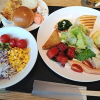 フォルク キッチン オールデイダイニング  - 
