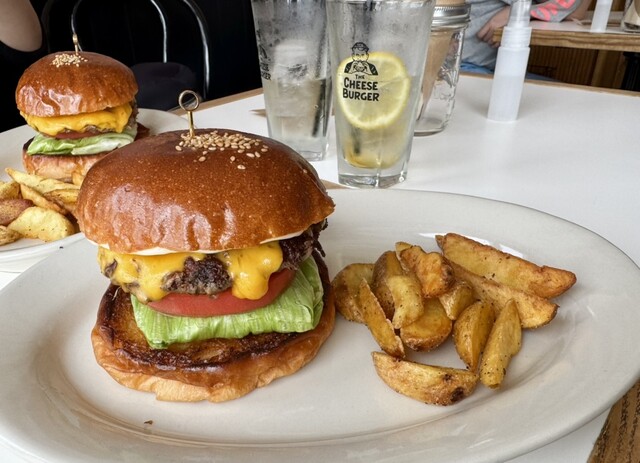 THE CHEESE BURGER （ザチーズバーガー） - 新潟/ハンバーガー | 食べログ