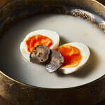 居酒屋 黒電話 - おでん屋のトリュフ卵