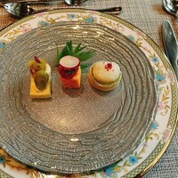 欧風レストラン巴 - 