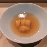 すし 良月 - ワタリガニのお出汁とウニ