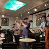 ＪＡＺＺ ＬＩＶＥ ＢＡＲ グラバー邸 - トランペット奏者が知り合い。サックスはJAZZ会で超有名な河村英樹さん