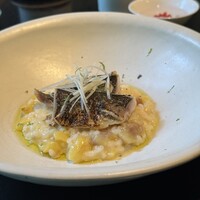 ラ・ボンヌターブル - 