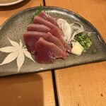 和海 - かつお刺　生にんにくと　680円