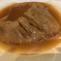 筑紫樓 銀座店 - フカヒレの姿煮