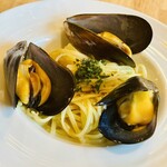 trias dining - 