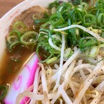 まるよし - もやし中華そば シャキシャキもやしと青ネギがいい