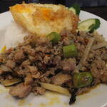 DOI KHAM Thai Restaurant - 