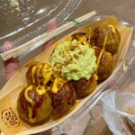 築地銀だこ - 料理写真:チーズ＆ワカモレ