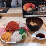 丼と手巻き 玄海 - 