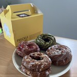 FRECKLE donuts - 