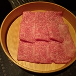 瀬里奈 - 鹿児島県産のA5黒毛和牛リブロースのしゃぶしゃぶ肉・その2です。
