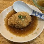 居酒屋ちょうちん - メンチカツ煮込み