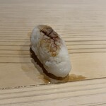 鮨処 つく田 - 低温で火入れしたホタテ