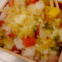 寿司和食しかま - 寿司屋のまかない丼
