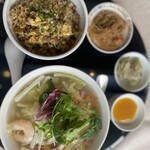 Season Dining LOTUS GARDEN - 