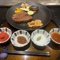 鉄板焼 下野 - 