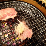 熱烈カルビ - ガーリックネギ牛タン塩