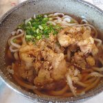 ねこや食堂 - かしわ天うどん　800円