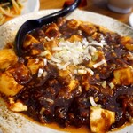 広東家庭料理おかむら - 定番の麻婆豆腐