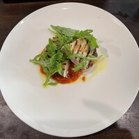 クッチーナ イタリアーナ アリア 六本木 - メカジキのグリル 地中海風トマトソース クッチーナ イタリアーナ アリア 六本木 - メカジキのグリル 地中海風トマトソース