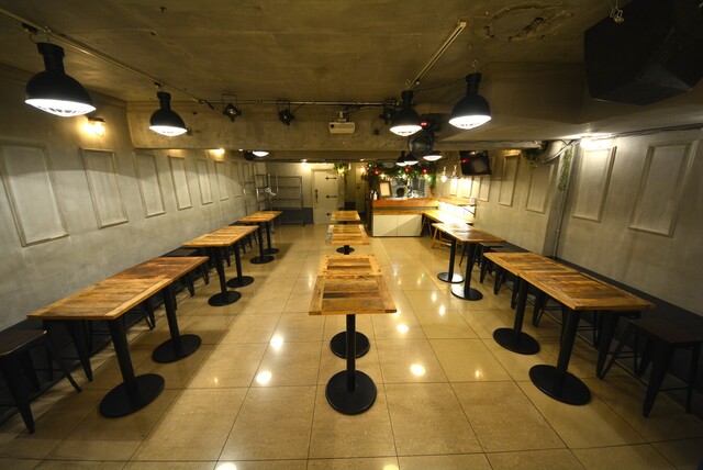 GREEN'S LINE & ANTHEM photo 4