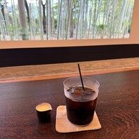 エヴァム・エヴァ・ヤマナシ・アジ - 