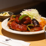 季節野菜のチリトマトソース 