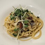 265112633 - 焼き鯖とかいわれ大根のスパゲッティーニ レモン風味