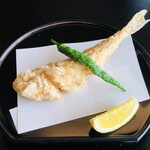 みもすそ川 - ふく唐揚げ