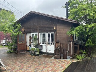 RK DONUTS - Exterior