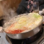 博多塩もつ鍋 仙頭 大名本店 - 