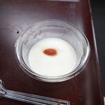 担担麺や 天秤 - 杏仁豆腐