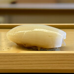 鮨おばな - シロイカ