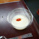 担担麺や 天秤 - 杏仁豆腐