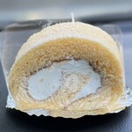 新富大生堂 - ロールケーキ