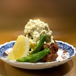 渋2鮨 - こぼれるタルタル＋ジューシー唐揚げはマヨ好きには堪らない♪