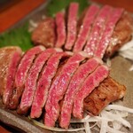 265133304 - イチボとマルシン、両方の哲炙りステーキ頼みました（笑）