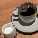 FROMA YORKYS CHEESE RESTAURANT&BAR - 