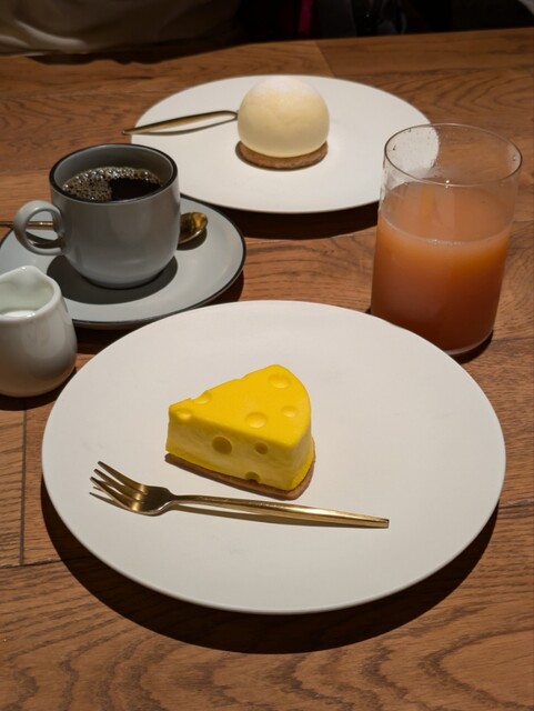 FROMA YORKYS CHEESE RESTAURANT&BAR - 三宮・花時計前/チーズ料理