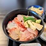 和食処 味彩 - 料理写真:海鮮丼