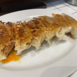 汁なし担々麺と町中華 六根 - 